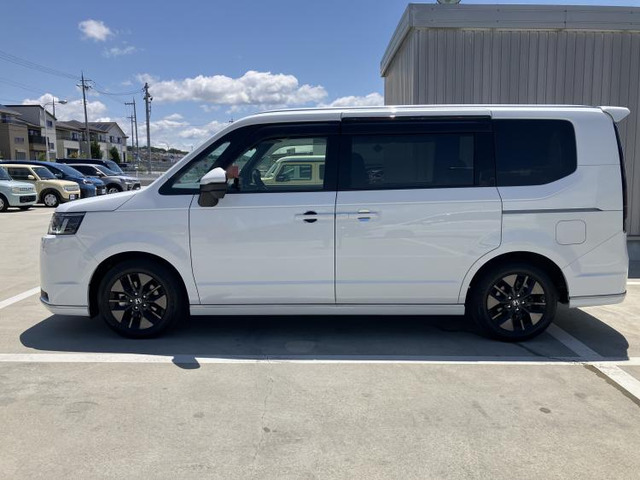 ステップワゴン2.0 e:HEV スパーダ