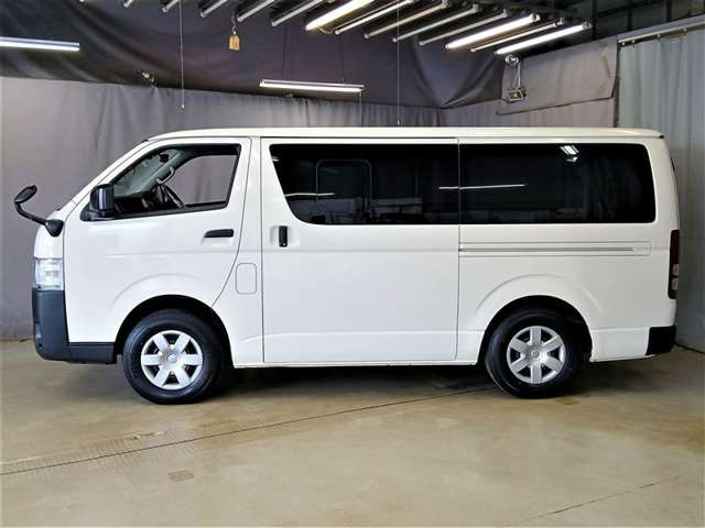 ハイエースバン2.8 DX ロング ディーゼル 4WD