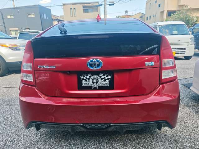 プリウス1.8 S
