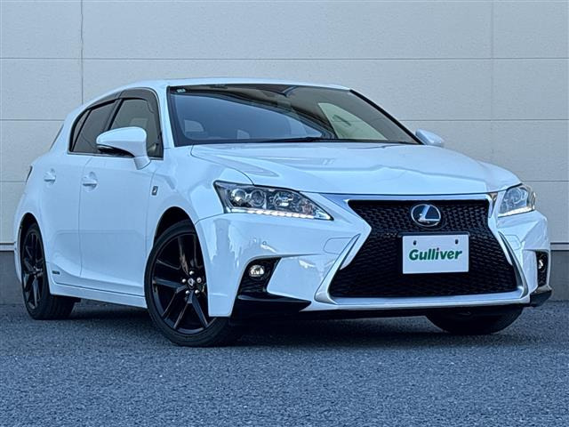 CT200h Fスポーツ Xライン