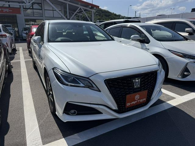 クラウンハイブリッド 2.5 S Cパッケージ
