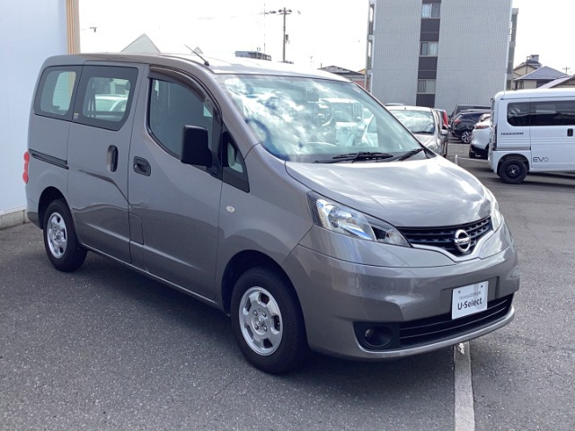 NV200バネットバン1.6 VX
