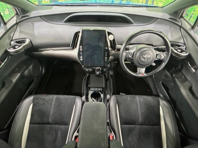 プリウスPHV1.8 S ナビパッケージ GR スポーツ
