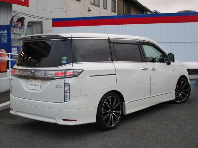エルグランド3.5 350ハイウェイスター プレミアム 4WD