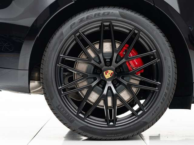 マカンGTS PDK 4WD