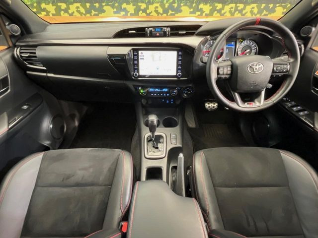 ハイラックス2.4 Z GRスポーツ ディーゼル 4WD