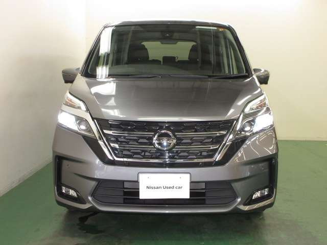 セレナ2.0 XV