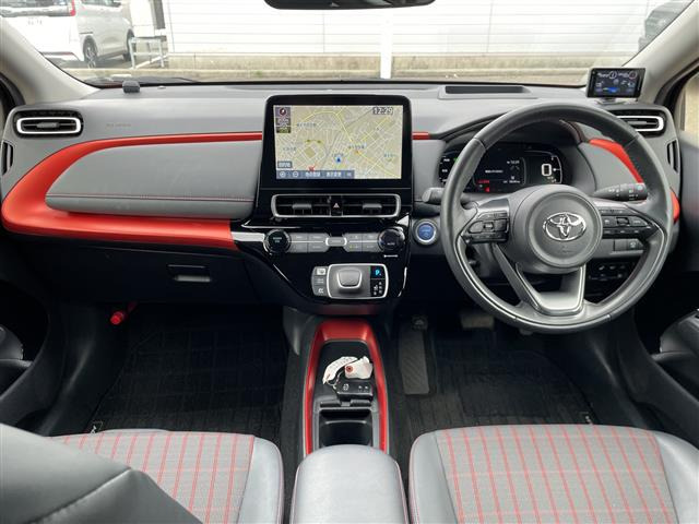 アクア1.5 Z E-Four 4WD