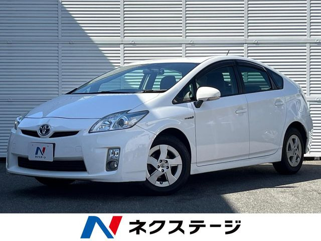 プリウス1.8 S