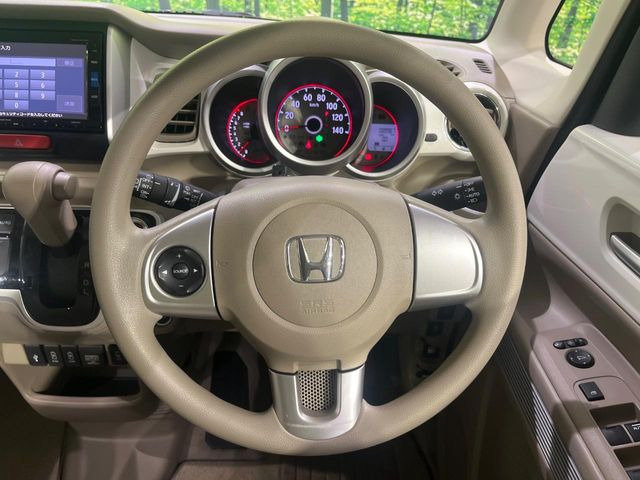 �y�X�e�A�����O�X�C�b�`�z�^�]���A�O������ڐ������炷���ƂȂ��A�I�[�f�B�I���̑��삪�\�ȕ֗��@�\!���S&���K�ȃh���C�u�����o���Ă���܂���