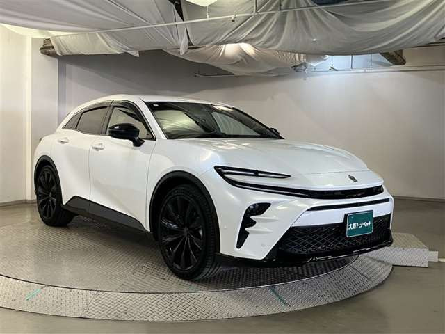 クラウンスポーツ2.5 Z E-Four 4WD
