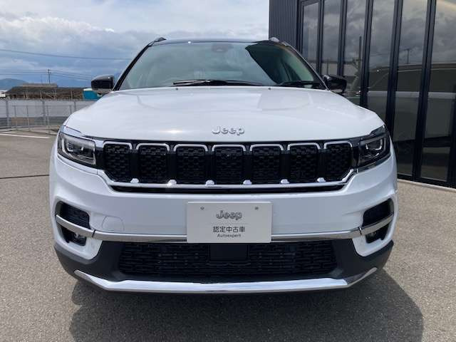 コマンダー2.0 リミテッド ディーゼル 4WD