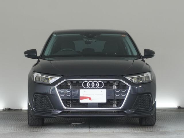 A1スポーツバック25 TFSI アドバンスド