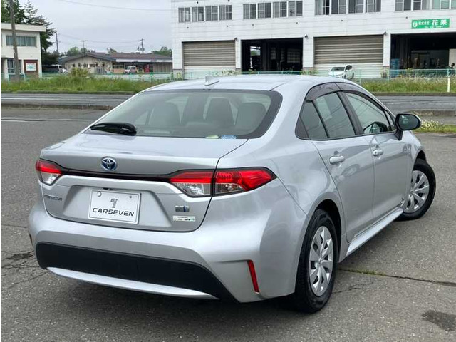 カローラ1.8 ハイブリッド G-X E-Four 4WD