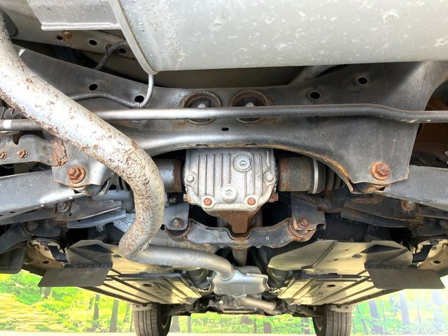 ����肪���ꂢ�Ȃ����ɁA�h�K���H�̎{�H���I�X�X���B�~��n��͂������A���ݕ��ɂ��Z���̕���A��Ń}�����E�E�B���^�[�X�|�[�c���������ɂ��D�]���������Ă���܂��B