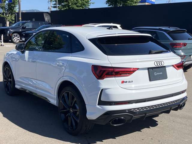 RS Q3スポーツバック