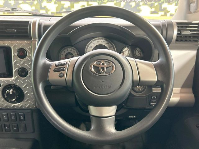 �y�X�e�A�����O�X�C�b�`�z�^�]���A�O������ڐ������炷���ƂȂ��A�I�[�f�B�I���̑��삪�\�ȕ֗��@�\!���S&���K�ȃh���C�u�����o���Ă���܂���
