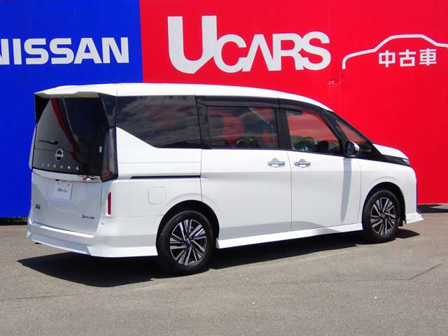 セレナ1.4 e-POWER ハイウェイスターV