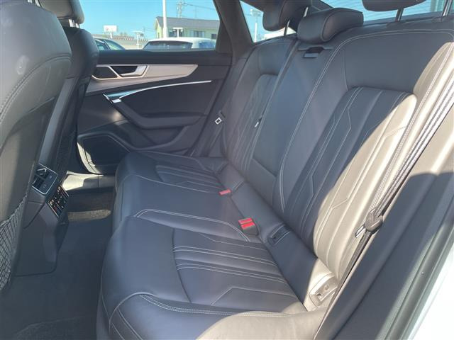 A645 TFSI クワトロ Sライン 4WD