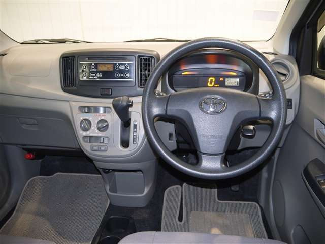 ピクシスエポックLf 4WD