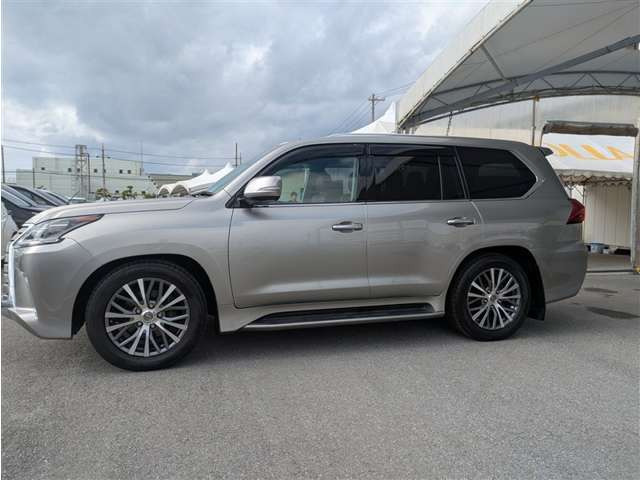 LX570 4WD