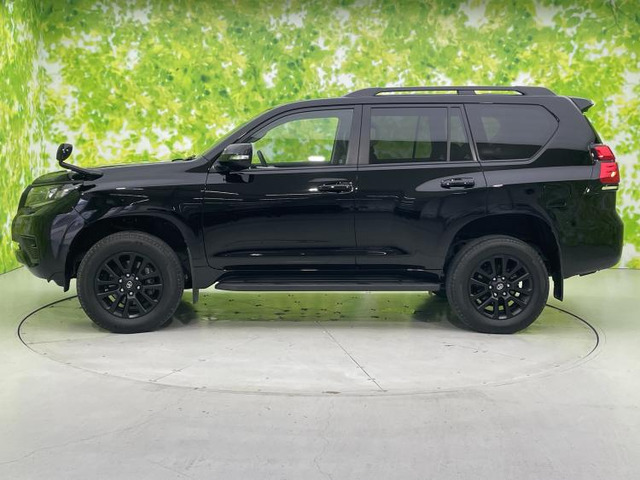 ランドクルーザープラド2.7 TX Lパッケージ マットブラック エディション 4WD