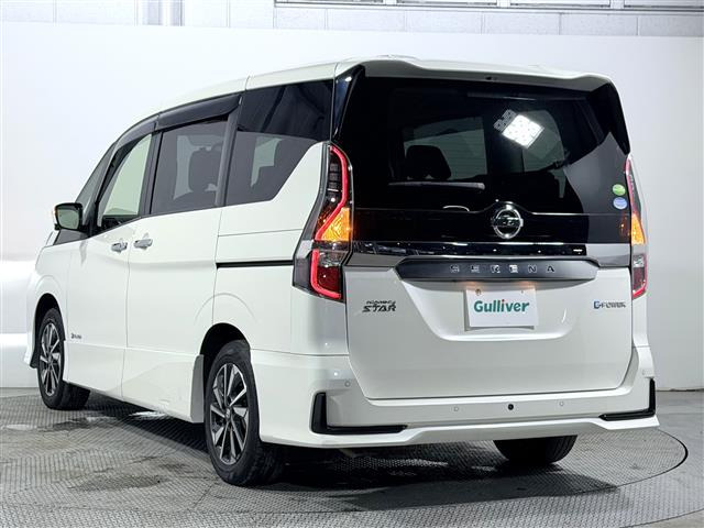 セレナ1.2 e-POWER ハイウェイスターV