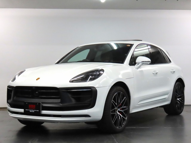 マカンGTS PDK 4WD