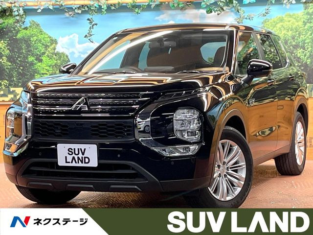 アウトランダーPHEV 2.4 M 4WD