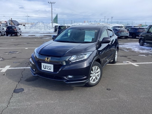 ヴェゼル1.5 ハイブリッド X ホンダセンシング 4WD