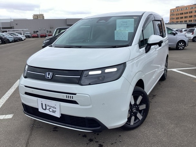 フリード1.5 e:HEV エアー 4WD