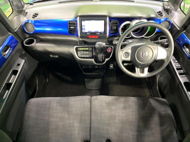 N-BOXカスタムG Lパッケージ 2トーンカラースタイル