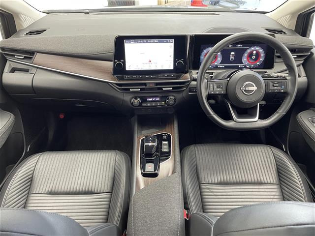 ノートオーラ1.2 G レザーエディション