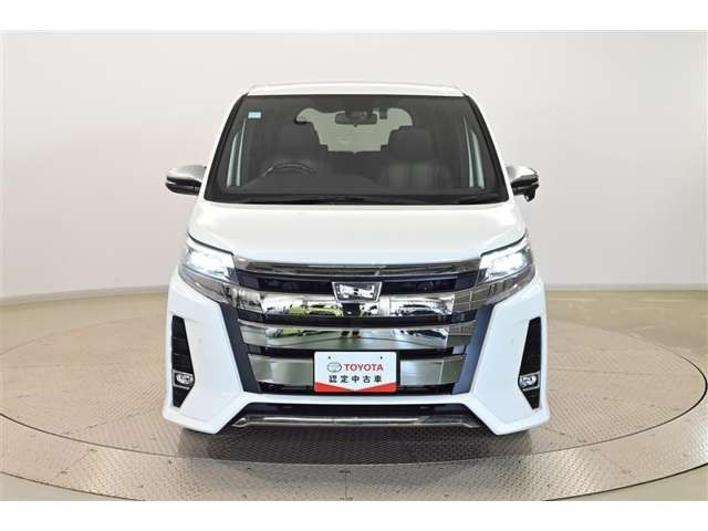 ノア2.0 Si W×B III 4WD