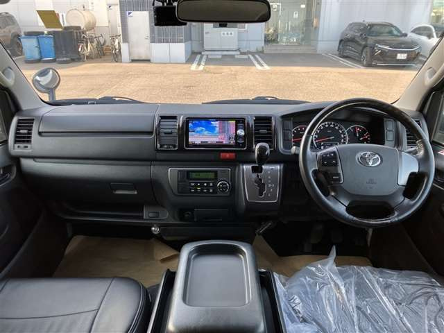 ハイエースバン3.0 スーパーGL ロング ディーゼル 4WD
