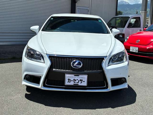 LS600h Fスポーツ 4WD