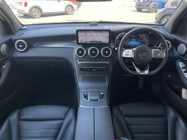 GLC220d 4マチック AMGライン 4WD