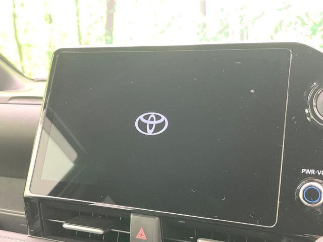 �y10.5�C���` �f�B�X�v���C�I�[�f�B�I�z���ʂ̃f�B�X�v���C��AppleCarPlay��AndroidAuto�����p�\�B�傫�ȉ�ʂŃX�}�z�i�r�A�v���������p���������܂���