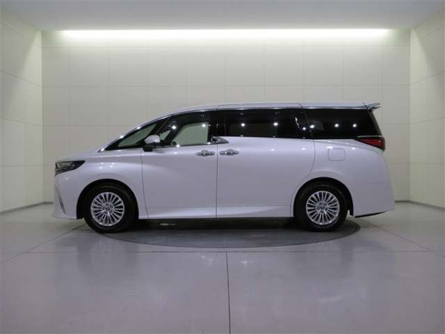 アルファードハイブリッド 2.5 X E-Four 4WD