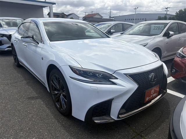 LS500 Fスポーツ 4WD