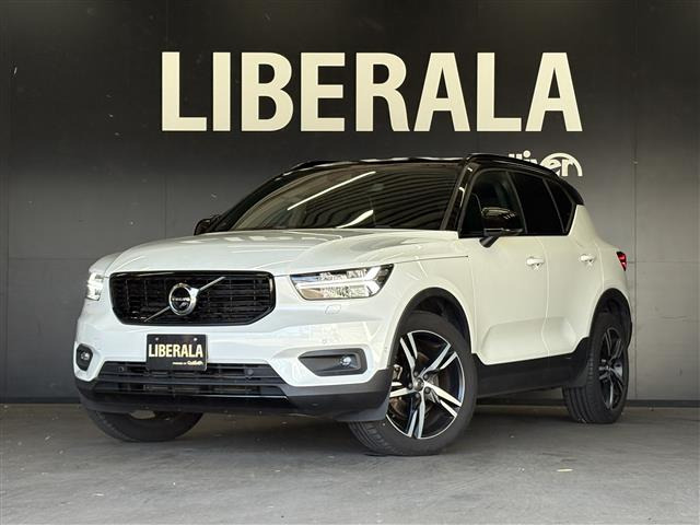XC40T4 AWD Rデザイン 4WD