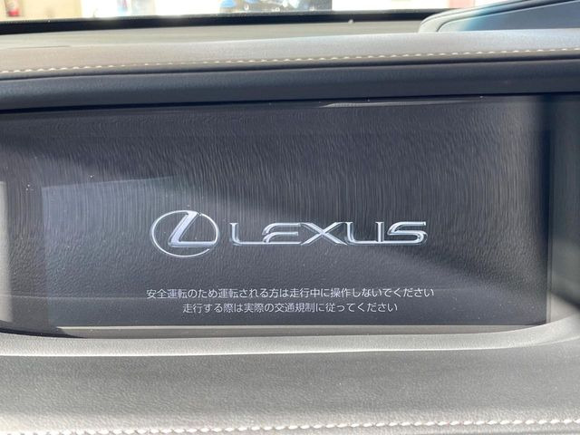 LS500h バージョンL
