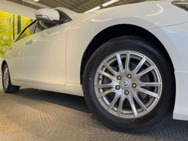 �y16�C���`�A���~�z�C�[���z�O�ςɃ}�b�`�����A���~�z�C�[���𑕒����Ă���܂��B�e��A���~�z�C�[����A�X�^�b�h���X�^�C�����戵�����Ă���܂��B���񂲑��k����������