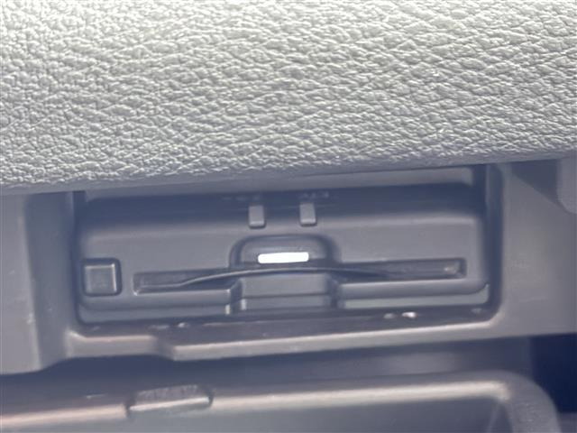 セレナ1.2 e-POWER ハイウェイスターV