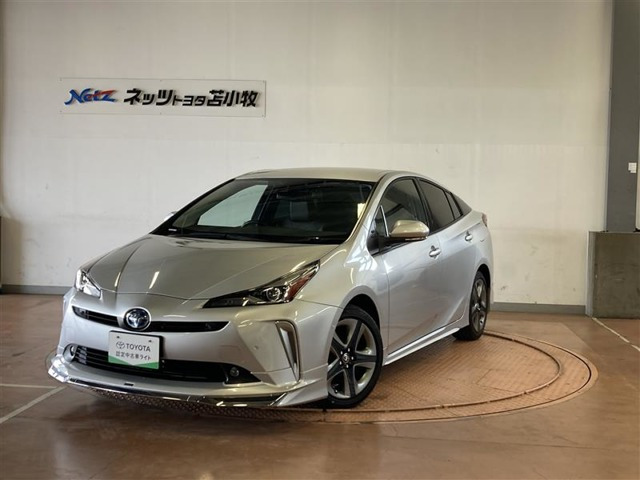 プリウス1.8 A ツーリングセレクション E-Four 4WD