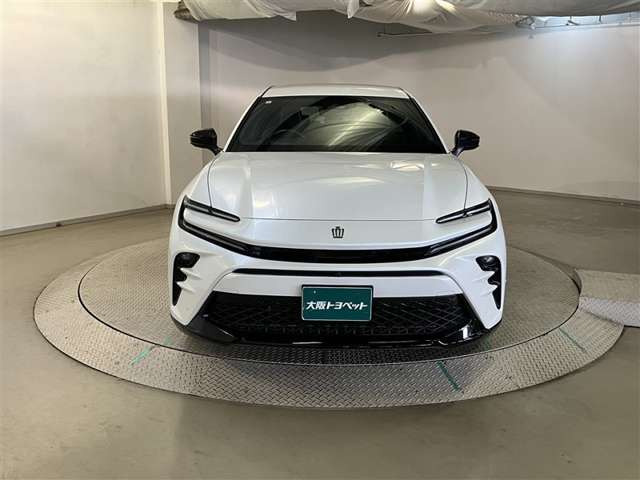 クラウンスポーツ2.5 Z E-Four 4WD
