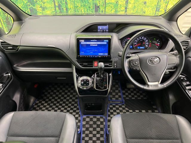 ヴォクシー2.0 ZS 煌III
