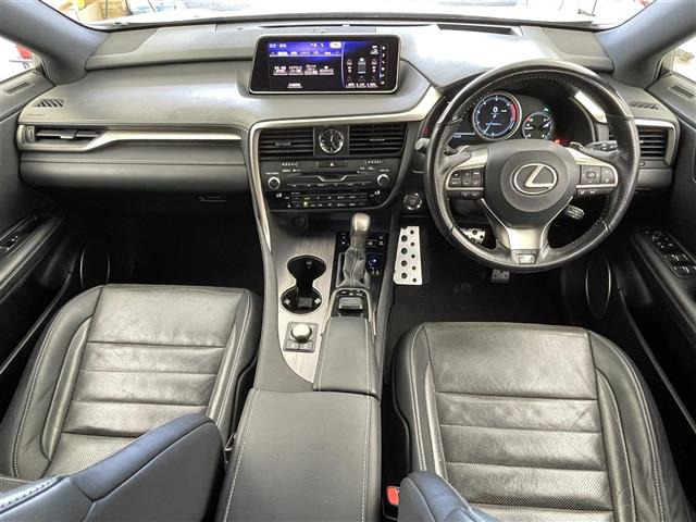 RX200t Fスポーツ 4WD