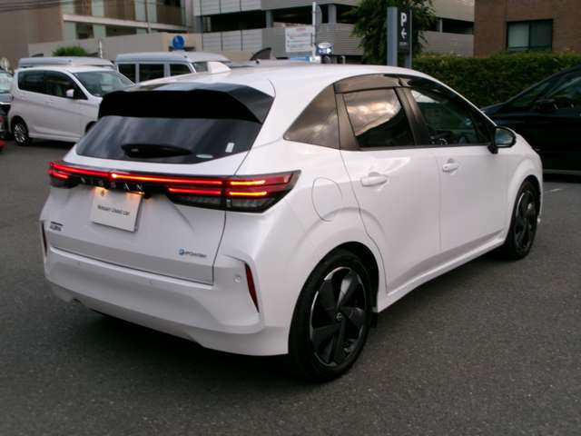 ノートオーラ1.2 G レザーエディション