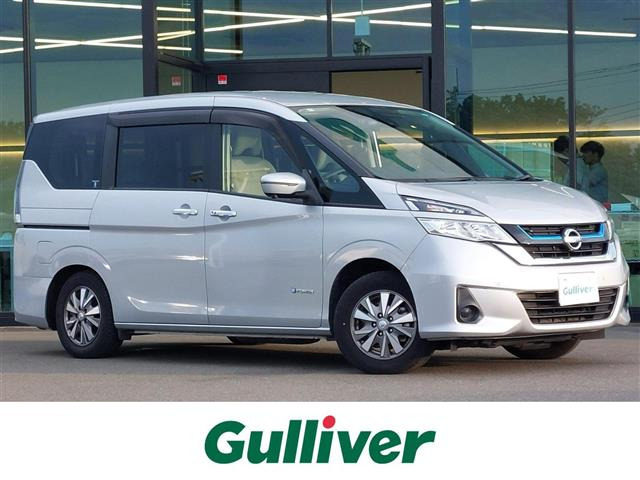 セレナ1.2 e-POWER XV